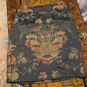 Embroiled midi skirt